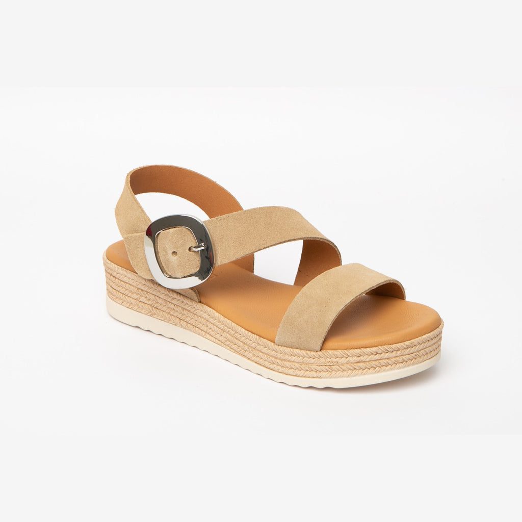 Liena Sand